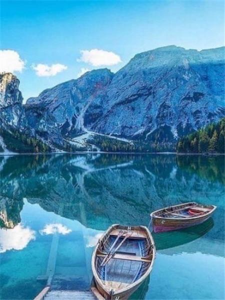 2 Boats on the Blue Lake - World Paint by Numbers™ Kits DIY